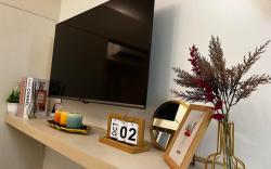 Posh 1BR @ SM Southmall w/ 100mbps and Netflix D+