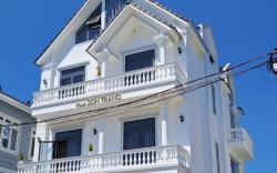 Uncle Park's Villa Son Trang