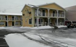 River Road Motel