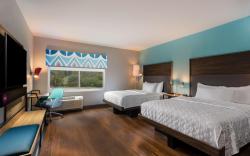 Tru by Hilton Radford