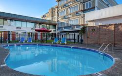 Days Inn by Wyndham Victoria Airport Sidney