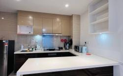 R&F Cozy Sea View 1BR by ANJU