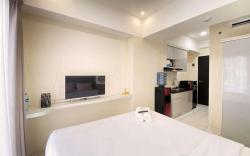 Comfy Studio Room at Grand Asia Afrika By Travelio