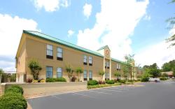 Best Western PLUS Edison Inn