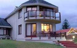 Sandbaai Country House