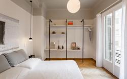 Studio In 1930s Listed Building Near Syntagma Square