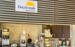 Days Inn by Wyndham Lake Park/Valdosta