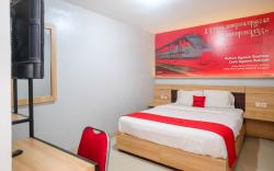 RedDoorz near Taman Balekambang Surakarta