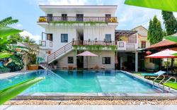 Alley Garden Homestay Hoi An