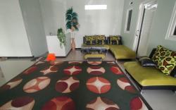 villa besar luas 3 kamar tidur jatim park batu
