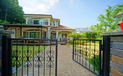 Jeonju Gimmyeongok Kimchi Sukbak Chaehumgwan