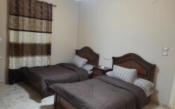 Aton pyramids view guest house 