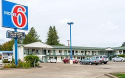 Motel 6 Albany, OR