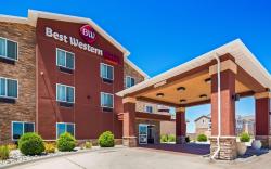 Best Western Plus Carousel Inn and Suites