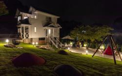 Izu Oasis: BBQ, Pizza Oven, Fire Pit! 200㎡ Garden!