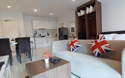 LS Luxury Studio @ Mansion One (Sea View)