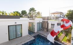 Boulogne Pool Villa