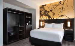 Holman Riverfront Park Hotel Salem, Tapestry by Hilton