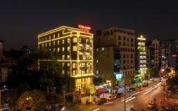 Reyna Luxury Hotel