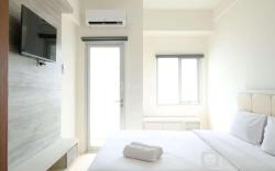 Cozy Stay Best 1BR at Pavilion Permata By Travelio