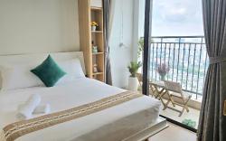 Studio Lake view  G3 Greenbay #Jerry's House