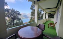 Hotel Kurmanchal