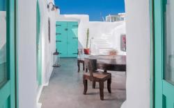 Two Bedroom Villa with Private Indoor Cave Pool