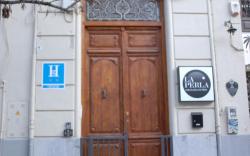 La Perla Granada Suites