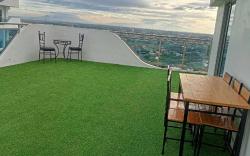Rooftop 2Bedroom Villa  @ Azure North Pampanga