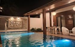 Pet-Friendly 4BR Private Pool Vimala Hills 
