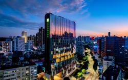 Holiday Inn Zhuhai City Center By IHG