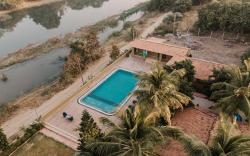 Gir Lion Safari Camp Sasan Gir