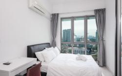 Zamrud @ MyRehat Tropics 2 Bedroom with Pool View 