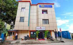 FabExpress Lloyds Inn, T Nagar