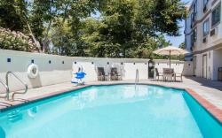 La Quinta Inn & Suites by Wyndham Davis