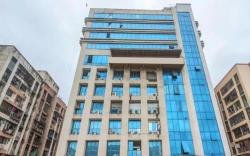 Hotel BKC Grand- Near Trade Centre, Visa Consulate