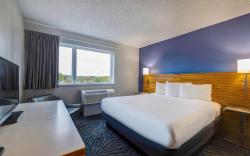 Motel 6 Arlington, TX - Entertainment District