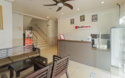 RedDoorz near T1 Juanda Airport