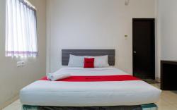 RedDoorz near T1 Juanda Airport