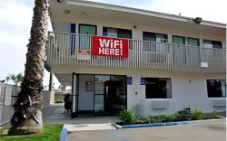 Motel 6 Ventura, CA - Beach