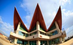 Kronos Hotel