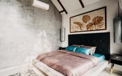 Novella Concept Hotel & Cafe