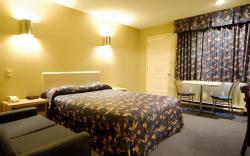 Le Fabreville Motel & Suites