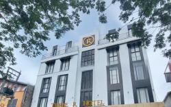 Three R Hotel