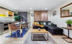 Deluxe Kings Cross Apartment