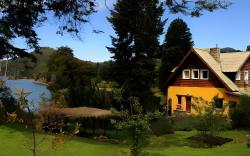 Los Juncos Patagonian Lake House