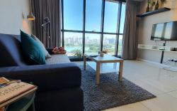 MCity 1 BR designer suite with KLCC lake view