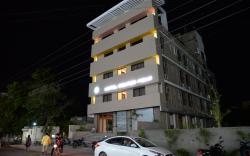 HOTEL CENTER POINT, SOLAPUR