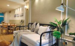 Bonjour! French Minimalist Duplex SUITE@SpiceArena