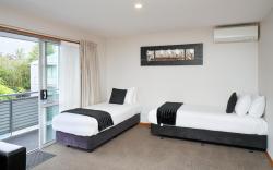 306 Motel Apartments